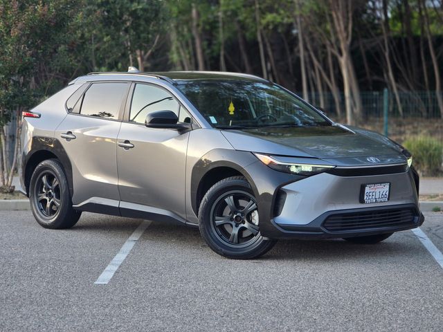 2023 Toyota bZ4X XLE | Reseda, CA | Angeles Auto Alliance