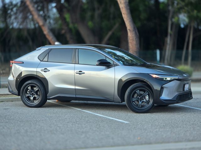 2023 Toyota bZ4X XLE | Reseda, CA | Angeles Auto Alliance