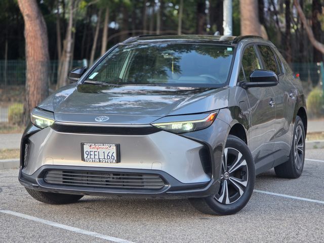 2023 Toyota bZ4X XLE | Reseda, CA | Angeles Auto Alliance