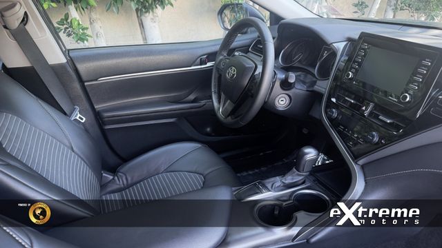 2023 Toyota Camry SE Nightshade