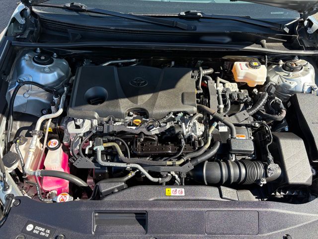 2023 Toyota Camry Hybrid LE