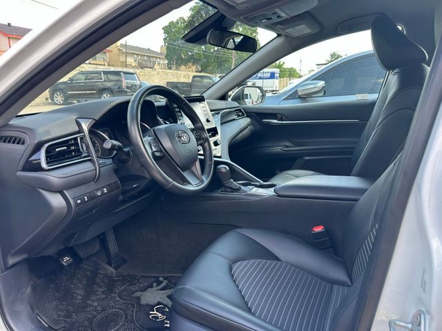 2023 Toyota Camry SE 