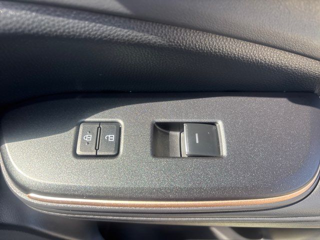 2023 Toyota Crown XLE | San Antonio, TX | Clear Choice Automotive South 2023 Toyota Crown XLE | San Antonio, TX | Clear Choice Automotive South