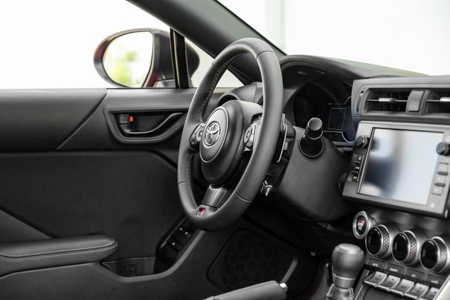 2023 Toyota GR86 8"Touchscreen Apple Car/Android Adaptive Cruise BT 2023 Toyota GR86 8"Touchscreen Apple Car/Android Adaptive Cruise BT