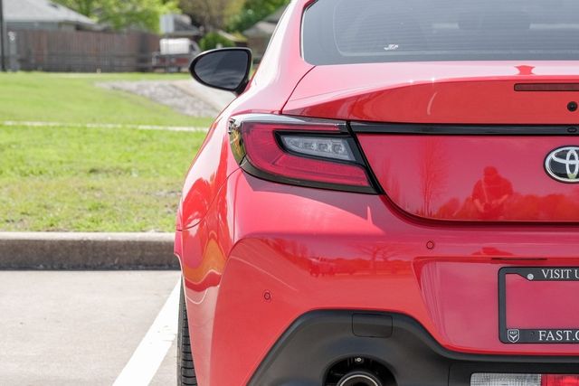 2023 Toyota GR86 8"Touchscreen Apple Car/Android Adaptive Cruise BT