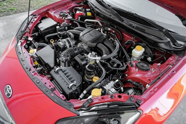 2023 Toyota GR86 8"Touchscreen Apple Car/Android Adaptive Cruise BT