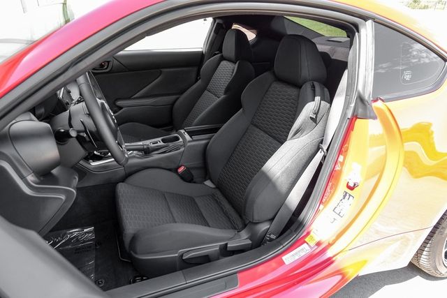 2023 Toyota GR86 8"Touchscreen Apple Car/Android Adaptive Cruise BT 2023 Toyota GR86 8"Touchscreen Apple Car/Android Adaptive Cruise BT