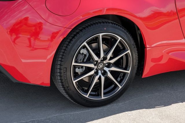 2023 Toyota GR86 8"Touchscreen Apple Car/Android Adaptive Cruise BT 2023 Toyota GR86 8"Touchscreen Apple Car/Android Adaptive Cruise BT