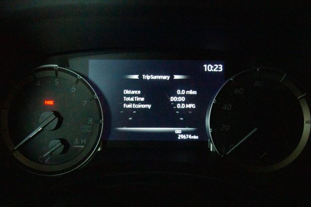 2023 Toyota Highlander 3rd row LE