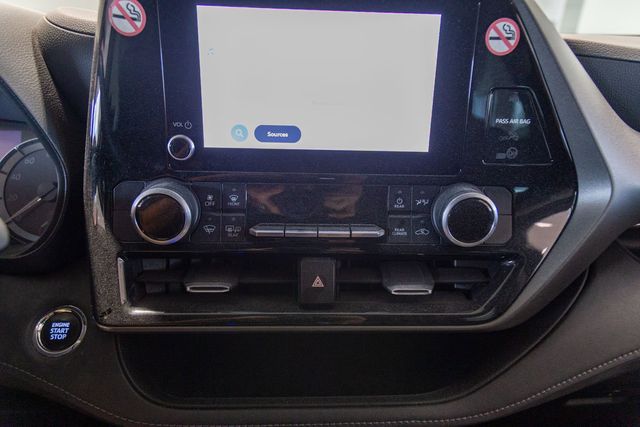 2023 Toyota Highlander 3rd row LE