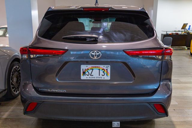 2023 Toyota Highlander 3rd row LE