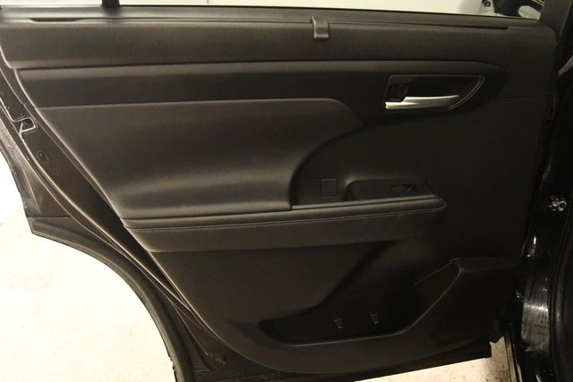 2023 Toyota Highlander XLE | Branford, CT | Sound Auto Wholesalers