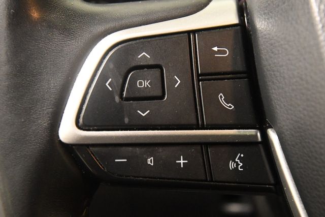 2023 Toyota Highlander XLE | Branford, CT | Sound Auto Wholesalers