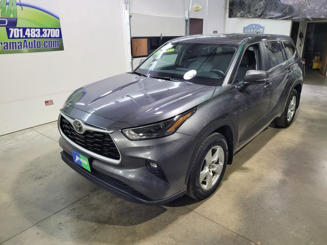 2023 Toyota Highlander LE  AWD  Seats 8 - Warranty -Transparent Price - | Dickinson, ND | Autorama Auto Sales and Rentals