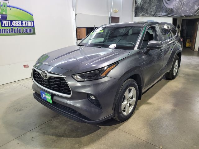 2023 Toyota Highlander LE AWD Seats 8 - Warranty -No Dealer Fees - | Dickinson, ND | Autorama Auto Sales and Rentals 2023 Toyota Highlander LE AWD Seats 8 - Warranty -No Dealer Fees - | Dickinson, ND | Autorama Auto Sales and Rentals