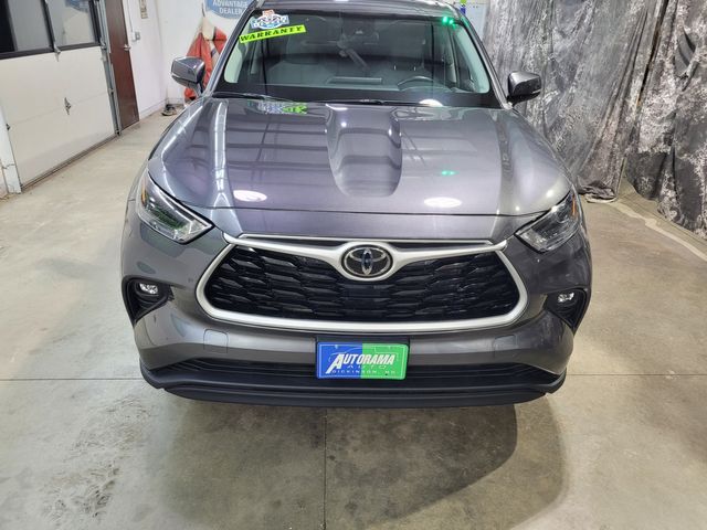 2023 Toyota Highlander LE  AWD  Seats 8 - Warranty -Transparent Price - | Dickinson, ND | Autorama Auto Sales and Rentals