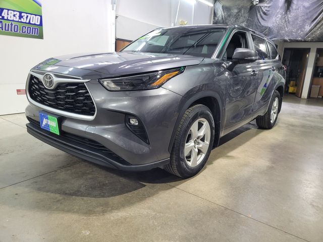 2023 Toyota Highlander LE AWD Seats 8 - Warranty -No Dealer Fees - | Dickinson, ND | Autorama Auto Sales and Rentals 2023 Toyota Highlander LE AWD Seats 8 - Warranty -No Dealer Fees - | Dickinson, ND | Autorama Auto Sales and Rentals
