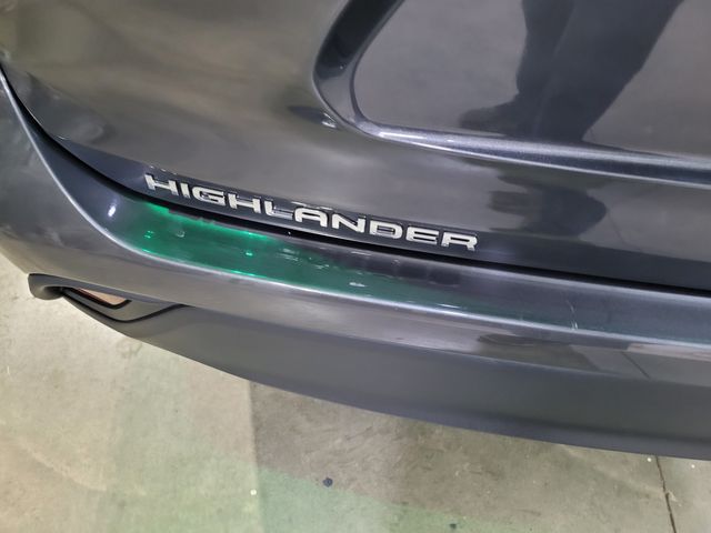 2023 Toyota Highlander LE AWD Seats 8 - Warranty -Transparent Price - | Dickinson, ND | Autorama Auto Sales and Rentals 2023 Toyota Highlander LE AWD Seats 8 - Warranty -Transparent Price - | Dickinson, ND | Autorama Auto Sales and Rentals