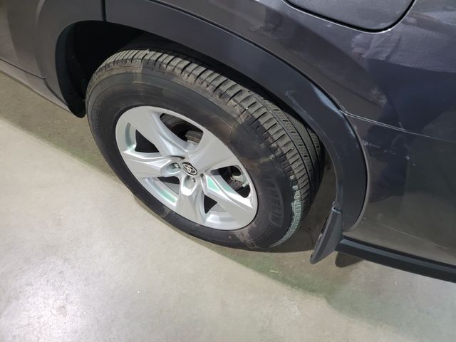 2023 Toyota Highlander LE  AWD  Seats 8 - Warranty -Transparent Price - | Dickinson, ND | Autorama Auto Sales and Rentals