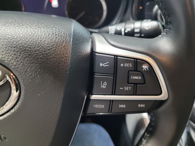 2023 Toyota Highlander LE  AWD  Seats 8 - Warranty -Transparent Price - | Dickinson, ND | Autorama Auto Sales and Rentals