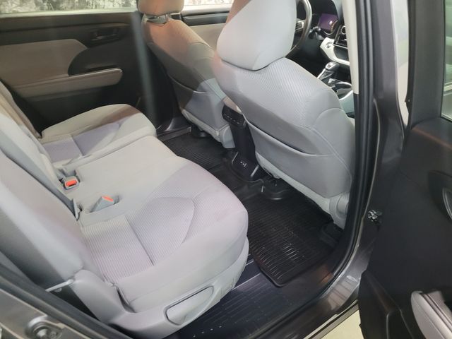 2023 Toyota Highlander LE  AWD  Seats 8 - Warranty -Transparent Price - | Dickinson, ND | Autorama Auto Sales and Rentals