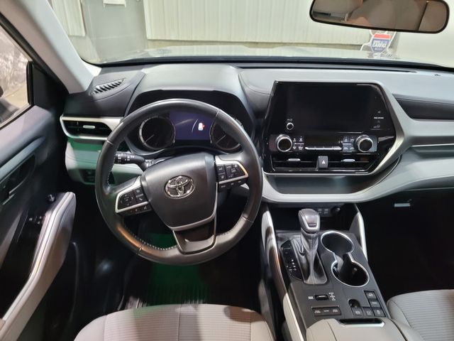 2023 Toyota Highlander LE  AWD  Seats 8 - Warranty -Transparent Price - | Dickinson, ND | Autorama Auto Sales and Rentals