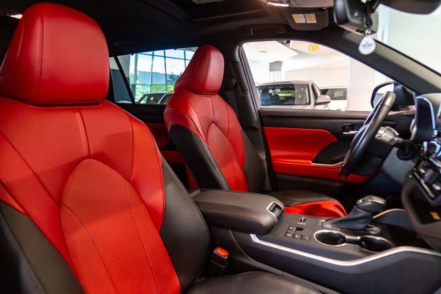 2023 Toyota Highlander  XSE