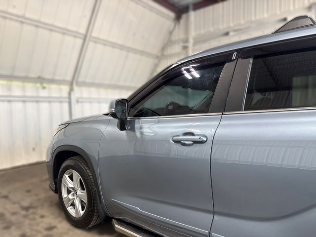 2023 Toyota Highlander LE | Houston, TX | Texas Star Motors 2023 Toyota Highlander LE | Houston, TX | Texas Star Motors