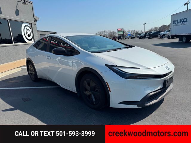 2023 Toyota Prius LE Hybrid Sedan Pearl White 57mpg Financing CLEAN 2023 Toyota Prius LE Hybrid Sedan Pearl White 57mpg Financing CLEAN