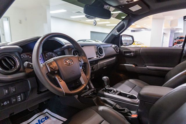 2023 Toyota Tacoma 4WD TRD Sport w/leather Crew Cab