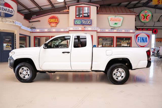 2023 Toyota Tacoma SR 2023 Toyota Tacoma SR