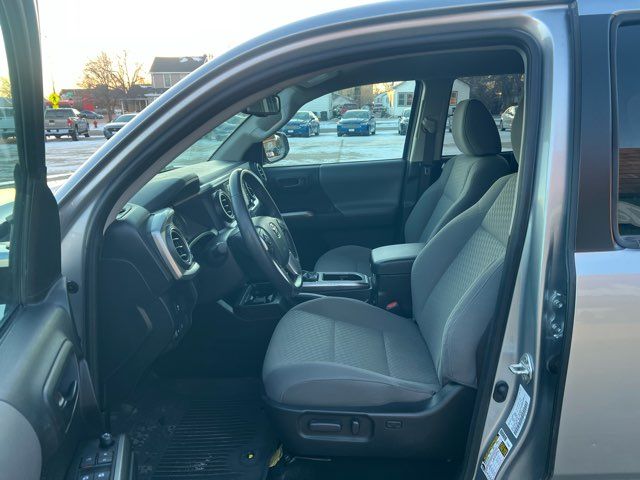 2023 Toyota Tacoma SR5 V6 | Dickinson, ND | Heiser Motors 2023 Toyota Tacoma SR5 V6 | Dickinson, ND | Heiser Motors