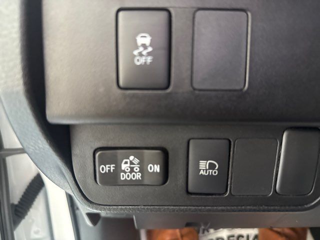 2023 Toyota Tacoma SR5 V6 | Rome, GA | Knight's Car Store 2023 Toyota Tacoma SR5 V6 | Rome, GA | Knight's Car Store