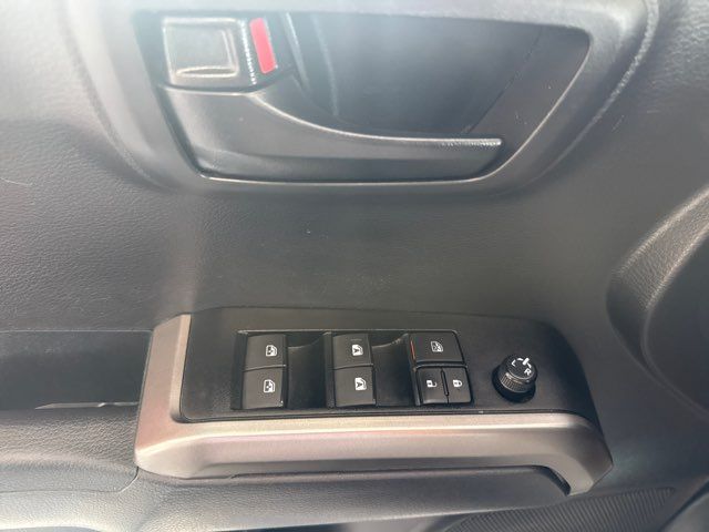 2023 Toyota Tacoma SR5 V6 | Rome, GA | Knight's Car Store 2023 Toyota Tacoma SR5 V6 | Rome, GA | Knight's Car Store