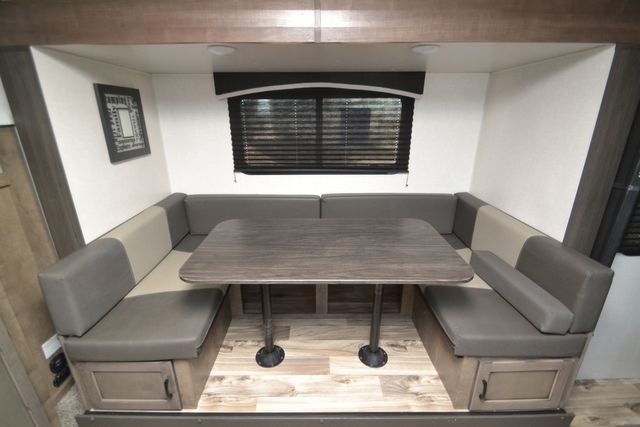 2023 Venture RV Sonic X 220VRBX