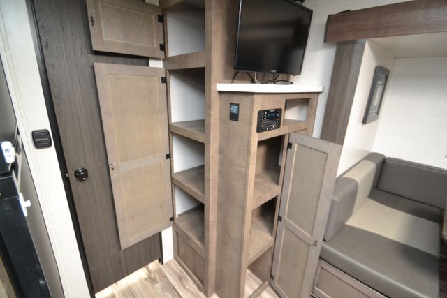 2023 Venture RV Sonic X 220VRBX