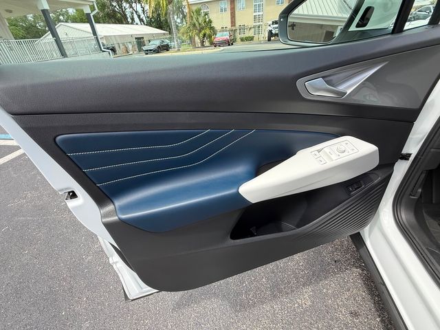 2023 Volkswagen ID.4 PRO S WHITE/WHITE CARFAX CERT 1 OWNER WARRANTY | Plant City, FL | psv5 DEMO - Bayshore Automotive