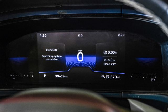 2023 Volkswagen Taos SE | New York, NY | Spincar Demo Account