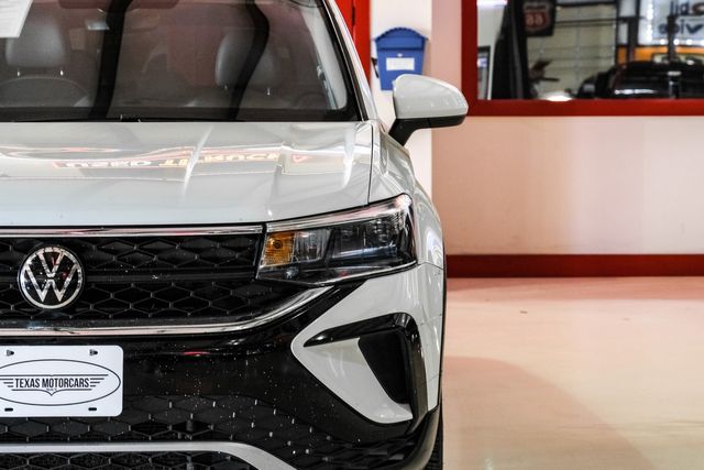 2023 Volkswagen Taos SE | New York, NY | Spincar Demo Account