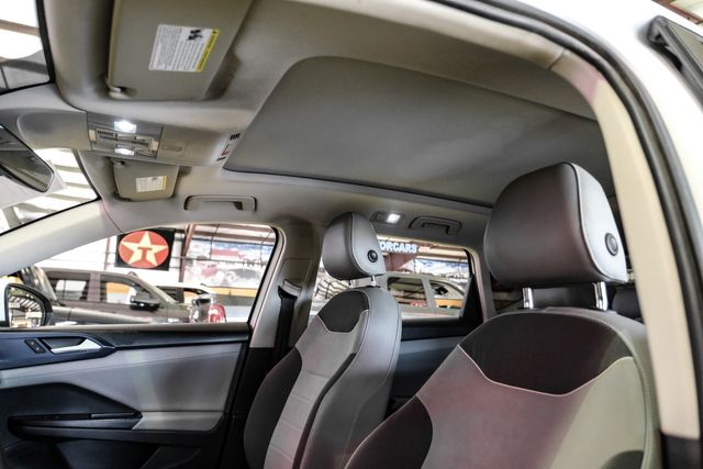 2023 Volkswagen Taos SE | New York, NY | Spincar Demo Account