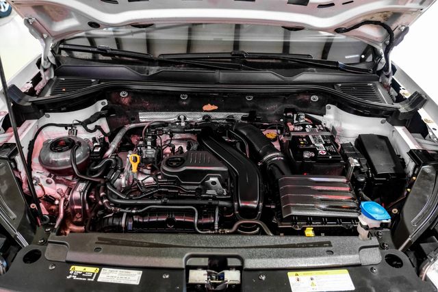 2023 Volkswagen Taos SE | New York, NY | Spincar Demo Account