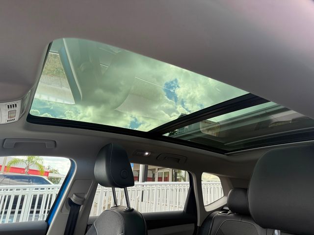 2023 Volkswagen Taos TAOS SE PANORAMA ROOF CARFAX CERT 1 OWNER | Plant City, FL | psv5 DEMO - Bayshore Automotive