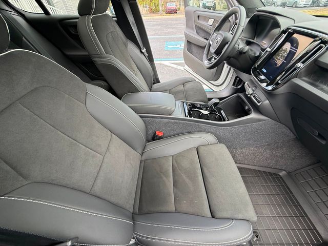 2023 Volvo C40 Recharge C40 RECHARGE ULTIMATE TWIN AWD PANO CARFAX $62K | Plant City, FL | psv5 DEMO - Bayshore Automotive 2023 Volvo C40 Recharge C40 RECHARGE ULTIMATE TWIN AWD PANO CARFAX $62K | Plant City, FL | psv5 DEMO - Bayshore Automotive