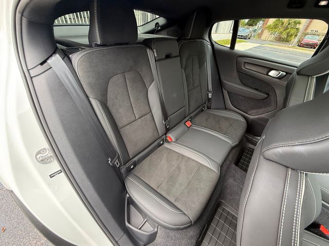 2023 Volvo C40 Recharge C40 RECHARGE ULTIMATE TWIN AWD PANO CARFAX $62K | Plant City, FL | psv5 DEMO - Bayshore Automotive 2023 Volvo C40 Recharge C40 RECHARGE ULTIMATE TWIN AWD PANO CARFAX $62K | Plant City, FL | psv5 DEMO - Bayshore Automotive