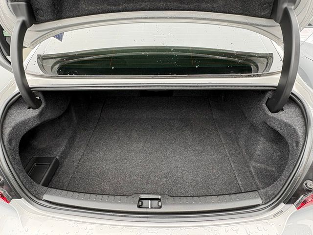 2023 Volvo S60 B5 Plus Dark Theme