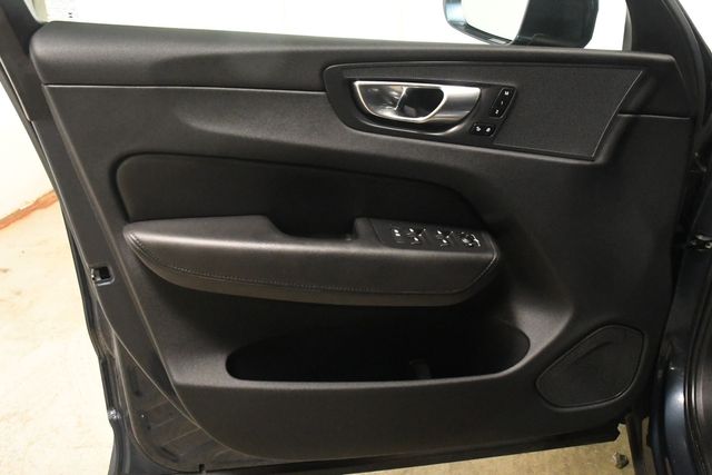 2023 Volvo XC60 B5 Plus Bright Theme | Branford, CT | Sound Auto Wholesalers 2023 Volvo XC60 B5 Plus Bright Theme | Branford, CT | Sound Auto Wholesalers