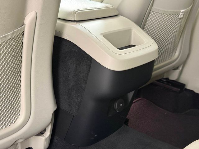 2023 Volvo XC60 B5 Plus Bright Theme | Houston, TX | Houston Auto Credit