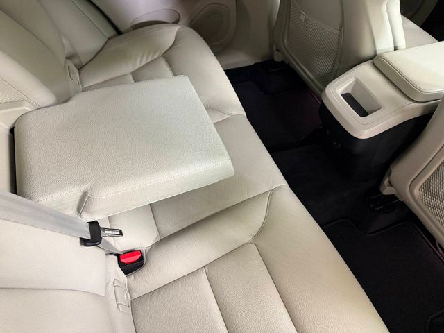 2023 Volvo XC60 B5 Plus Bright Theme | Houston, TX | Houston Auto Credit