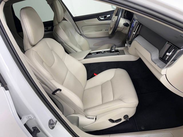 2023 Volvo XC60 B5 Plus Bright Theme | Houston, TX | Houston Auto Credit 2023 Volvo XC60 B5 Plus Bright Theme | Houston, TX | Houston Auto Credit