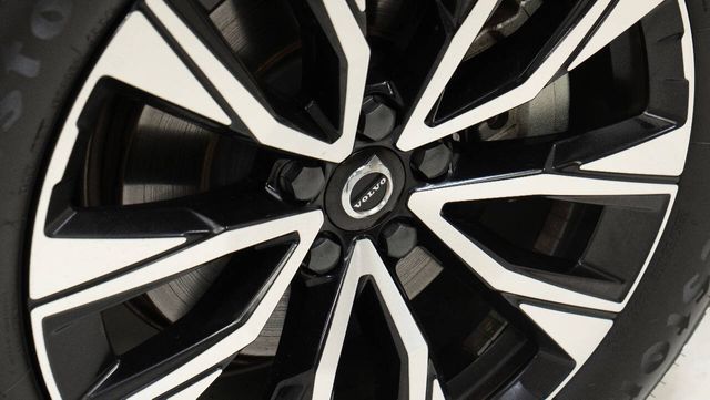2023 Volvo XC60 B5 Plus Bright Theme | Houston, TX | Houston Auto Credit 2023 Volvo XC60 B5 Plus Bright Theme | Houston, TX | Houston Auto Credit